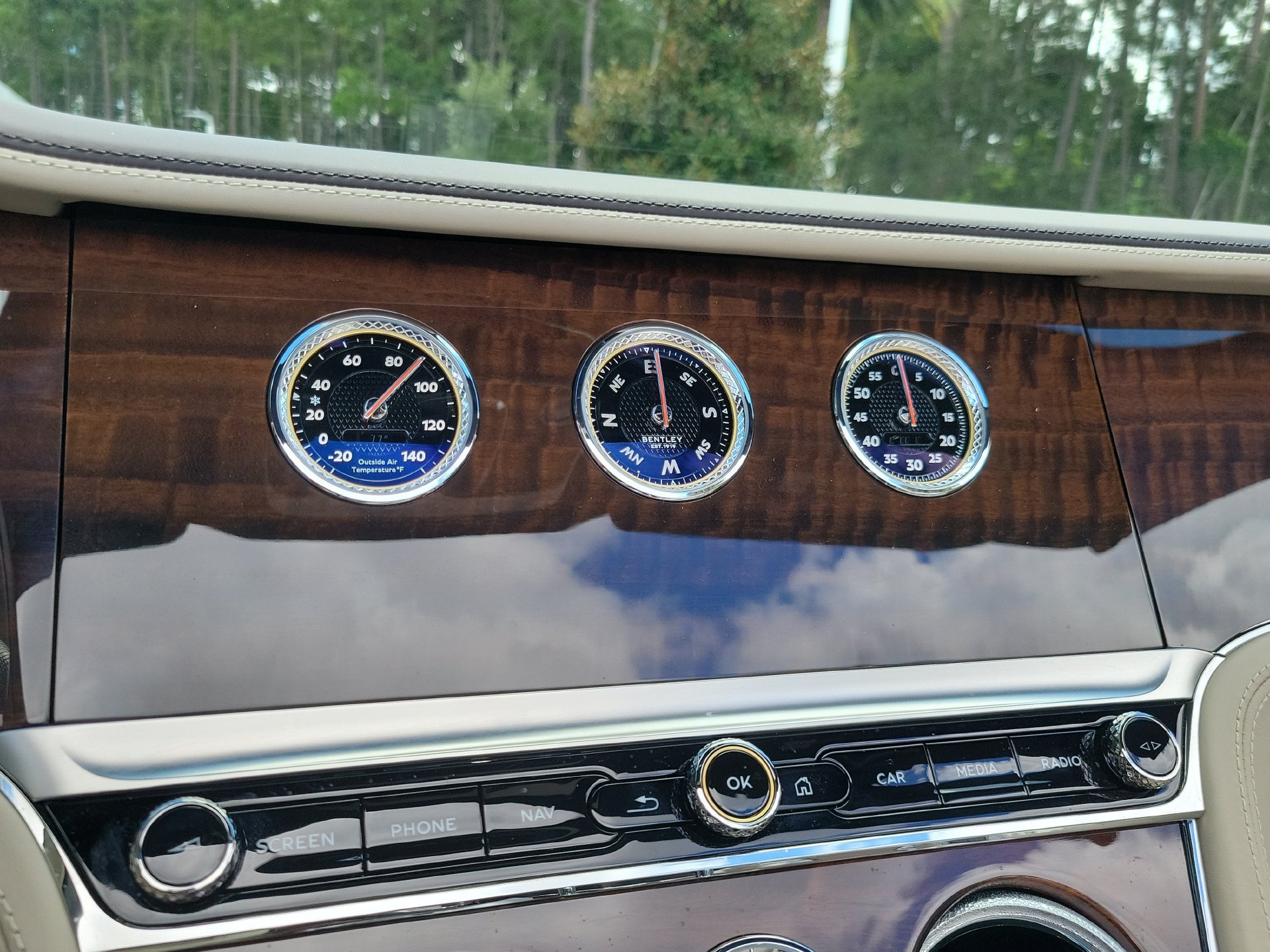 Certified 2025 Bentley Continental GT Speed AWD/4WD image 41