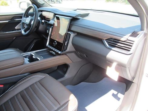 Used 2026 GMC Acadia Denali Ultimate w/ LPO, Floor Liner Package FWD image 11