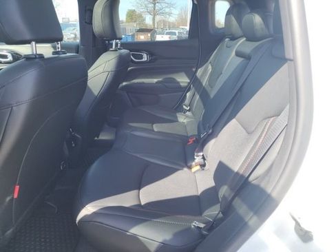 New 2026 Jeep Compass Trailhawk AWD/4WD image 21