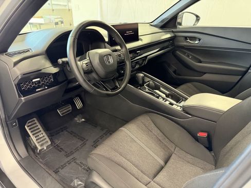 Used 2024 Honda Accord Sport image 8