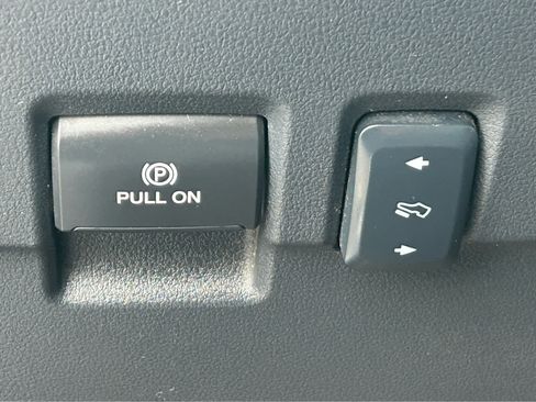 Used 2024 Ford F250 Lariat w/ Chrome Package image 26