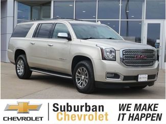 Used 2017 GMC Yukon XL SLT video 1