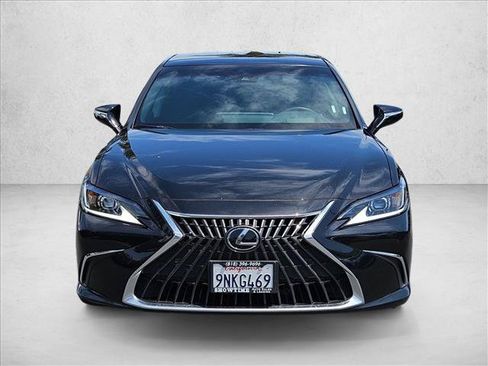 Certified 2024 Lexus ES 350 w/ Premium Package FWD image 4