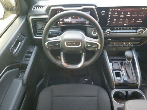 Used 2024 GMC Canyon Elevation w/ Convenience Package image 8