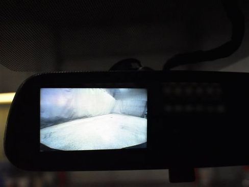 Used 2024 GMC Savana 2500 w/ Driver Convenience Package image 18