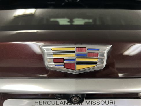 Used 2021 Cadillac XT6 Premium Luxury image 69