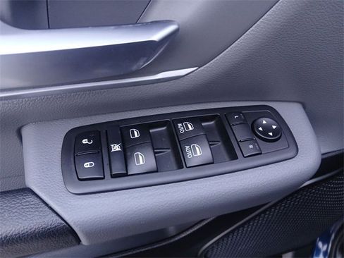 Used 2020 RAM 1500 Big Horn image 13