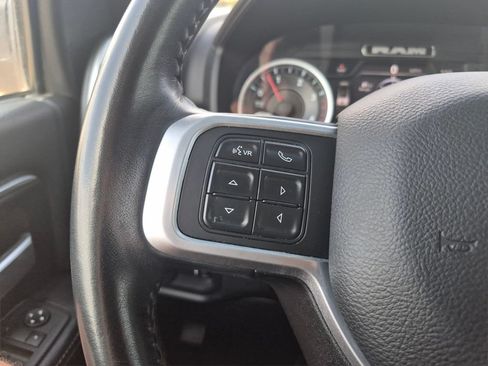 Used 2022 RAM 2500 Big Horn AWD/4WD image 30