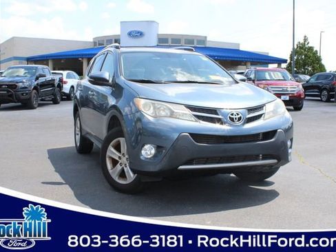 Used 2014 Toyota RAV4 XLE FWD image 1