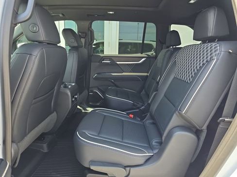 New 2026 GMC Acadia Denali image 15