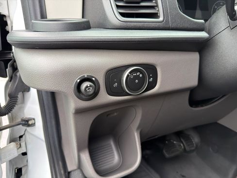 Used 2020 Ford Transit 250 Medium Roof w/ Load Area Protection Package image 16