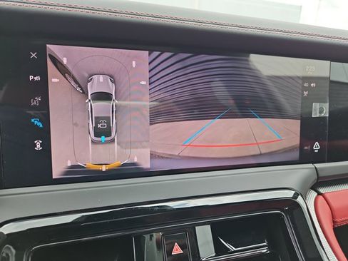 Certified 2025 Porsche Panamera 4 AWD/4WD image 30