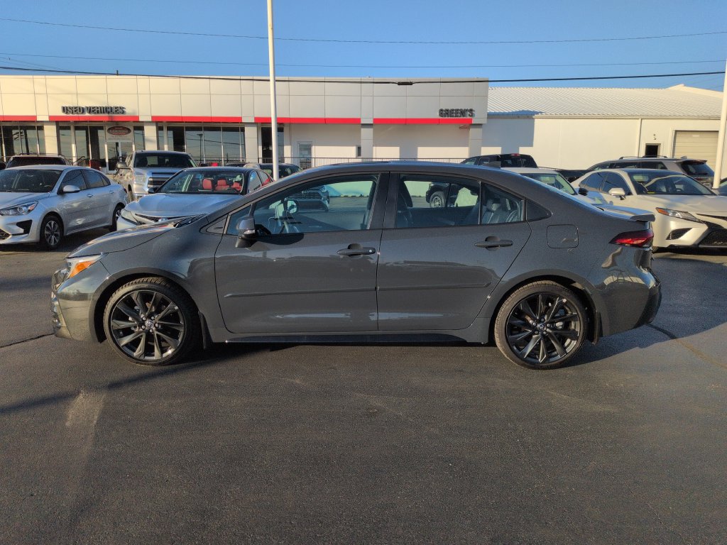 Certified 2026 Toyota Corolla XSE FWD image 2