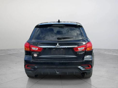 Used 2018 Mitsubishi Outlander Sport LE image 12