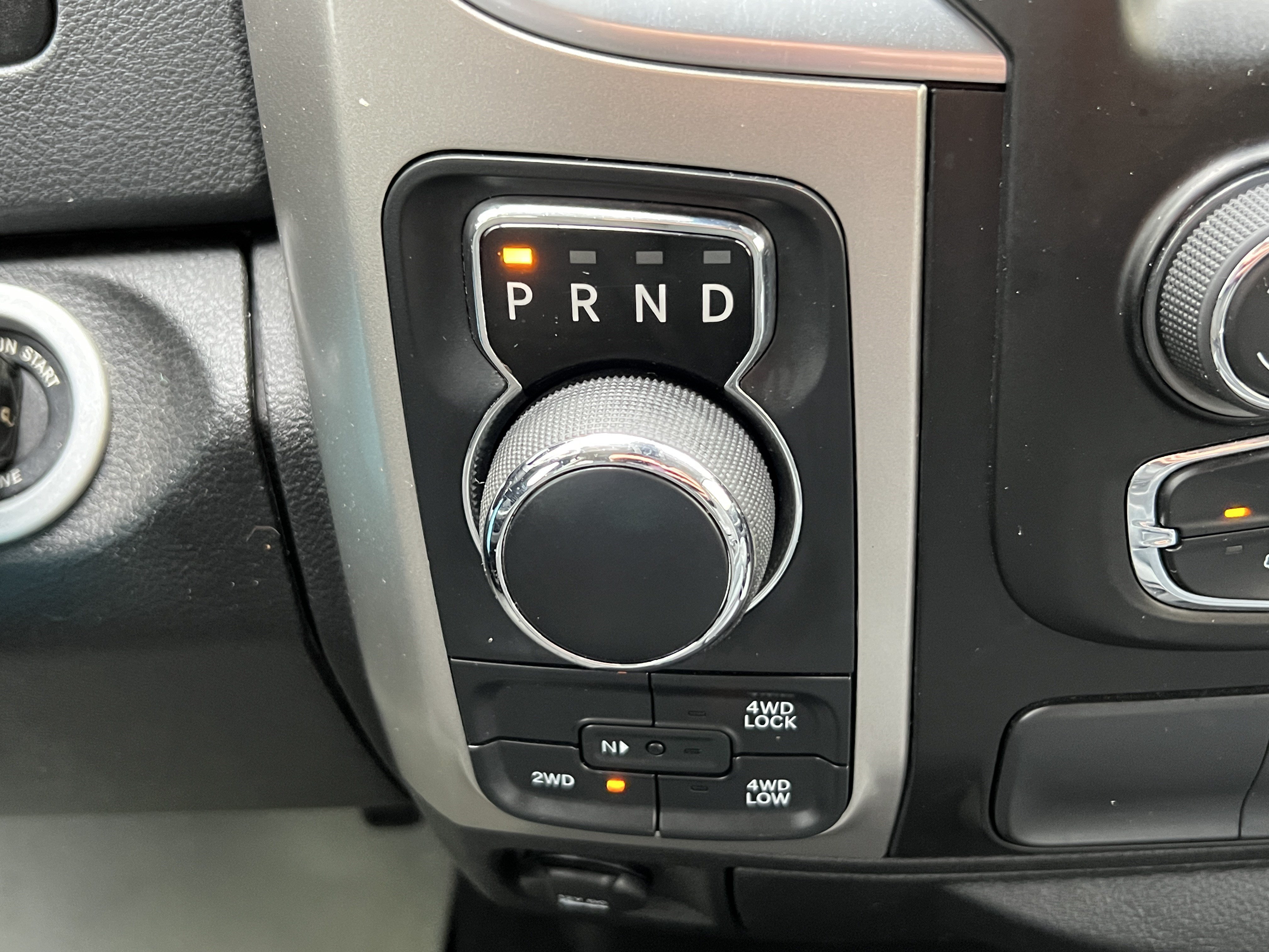 Used 2019 RAM 1500 Classic SLT w/ Luxury Group AWD/4WD image 29