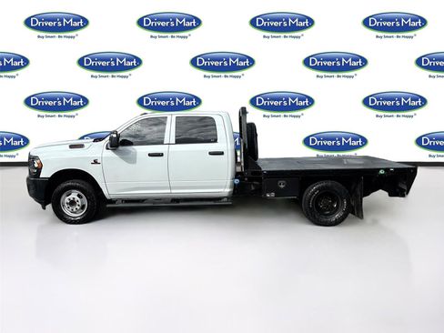 Used 2024 RAM 3500 Tradesman w/ Max Tow Package AWD/4WD image 4