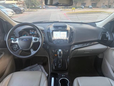 Used 2016 Ford Escape Titanium image 19