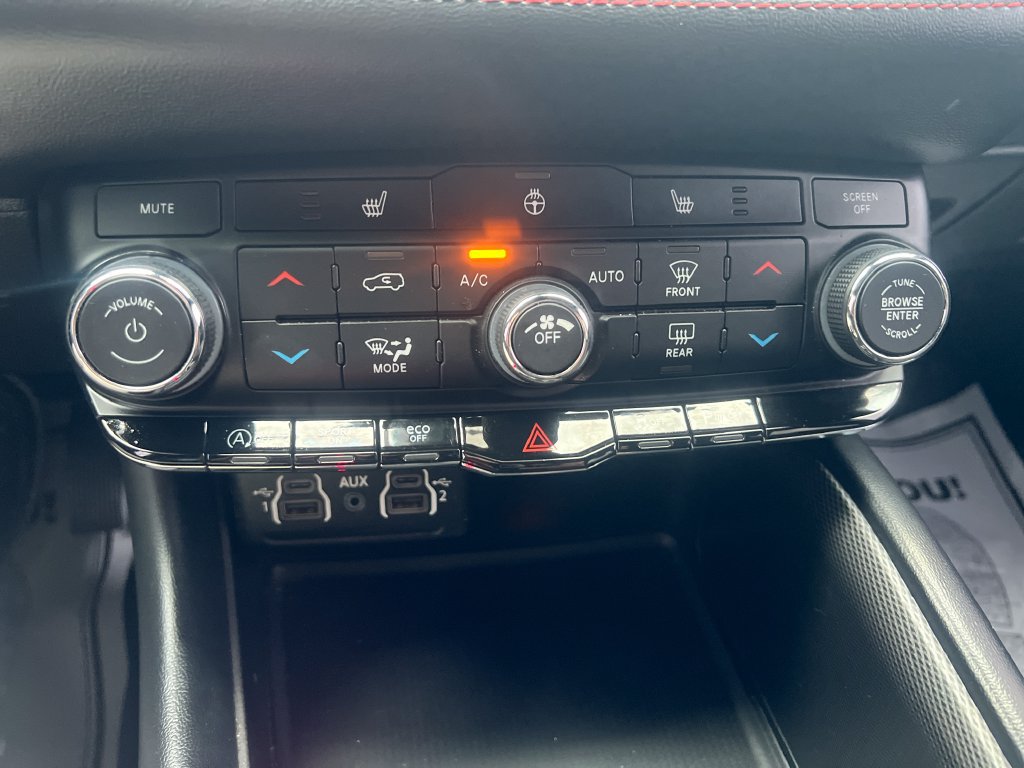 Used 2023 Dodge Durango GT AWD/4WD image 16