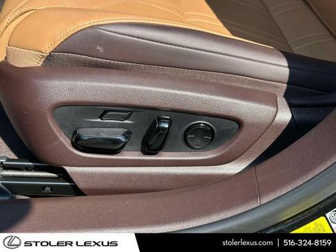 Used 2019 Lexus ES 350 w/ Accessory Package 2 FWD image 19