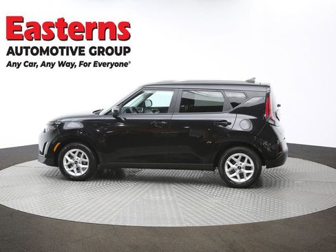 Used 2025 Kia Soul LX w/ LX Technology Package image 60