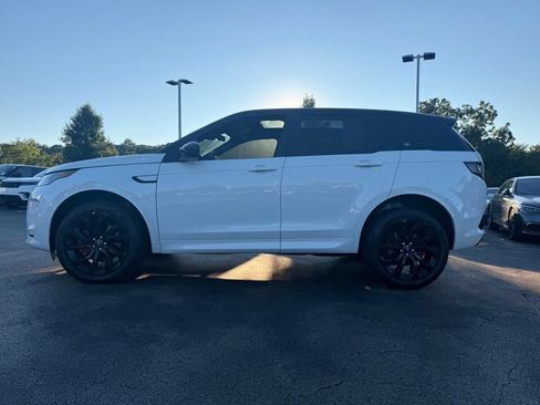 Certified 2023 Land Rover Discovery Sport SE R-Dynamic AWD/4WD image 2