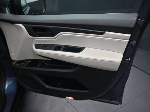 Certified 2025 Honda Odyssey EX-L image 21
