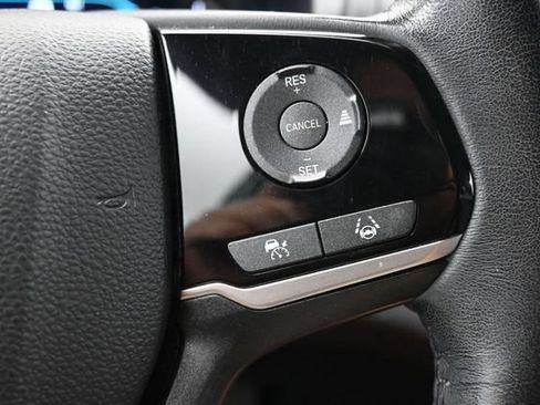 Used 2023 Honda Odyssey Touring image 10