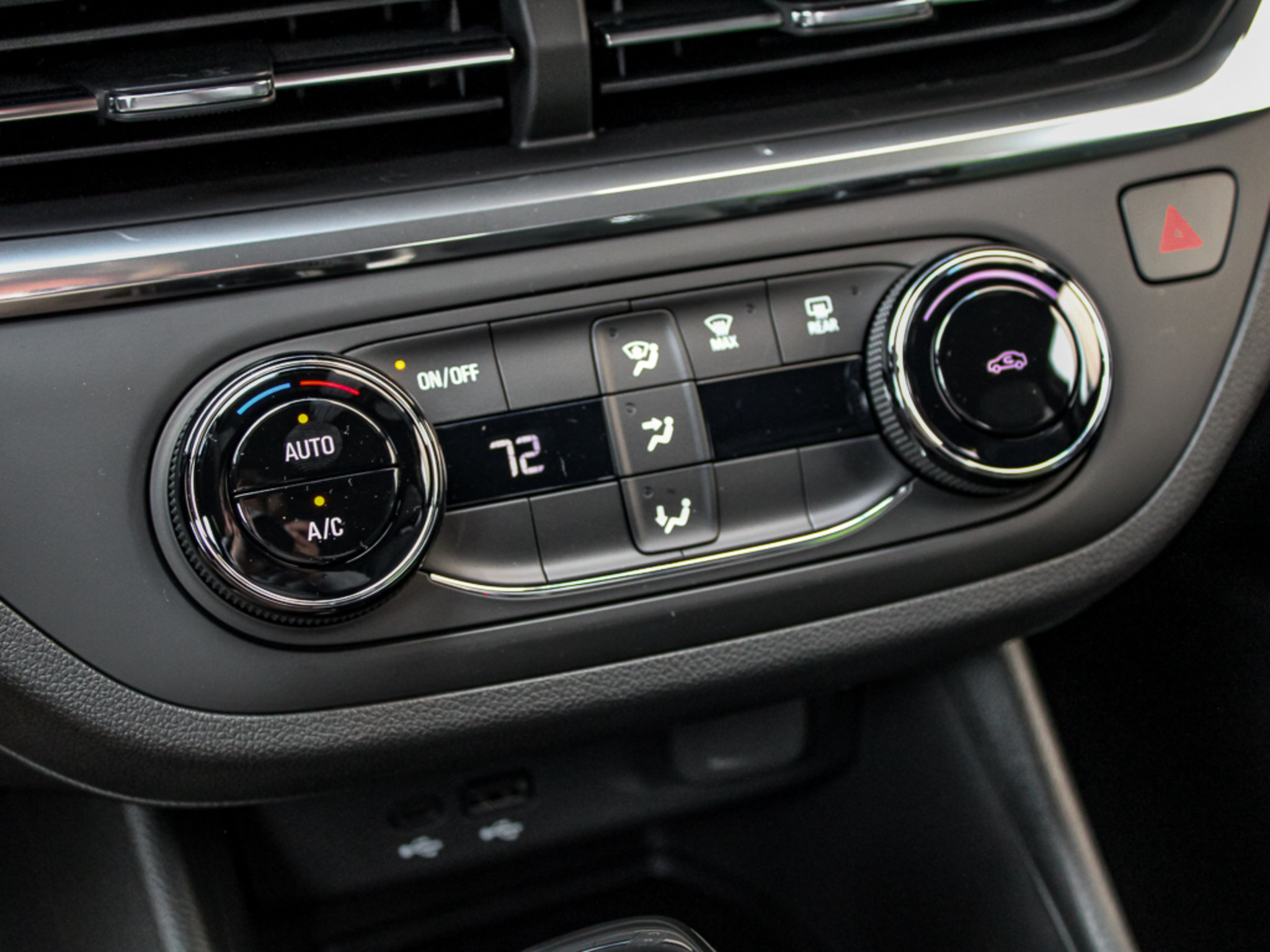 New 2026 Buick Envista Preferred FWD image 26