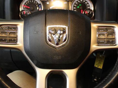 Used 2016 RAM 1500 Laramie image 18