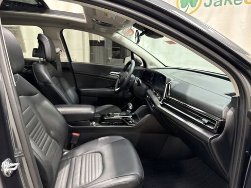 Certified 2025 Kia Sportage SX FWD image 32