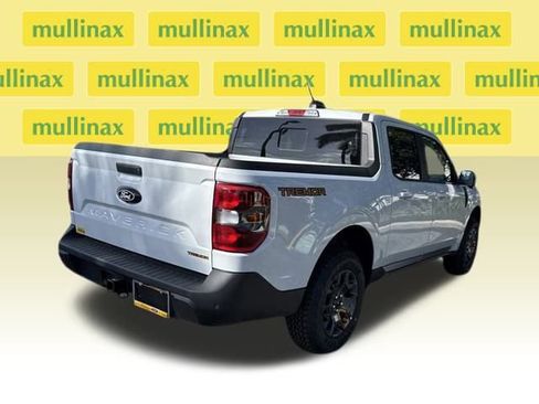 New 2025 Ford Maverick Tremor image 17