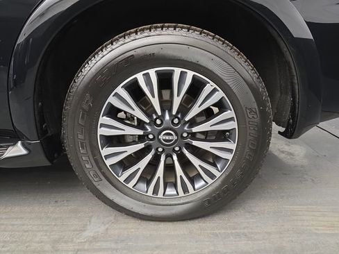 Used 2024 Nissan Armada SL w/ Midnight Edition Package image 16