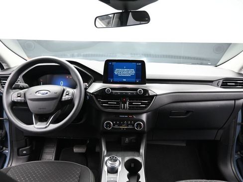 Used 2025 Ford Escape Active AWD/4WD image 19