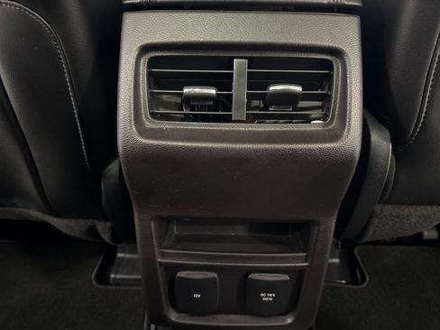 Used 2017 Ford Edge SEL w/ Equipment Group 201A AWD/4WD image 41