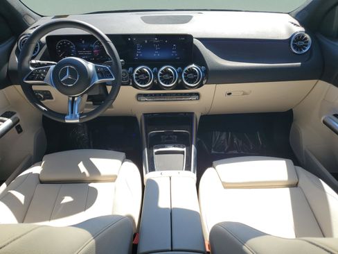 Certified 2025 Mercedes-Benz GLA 250 GLA 250 image 12