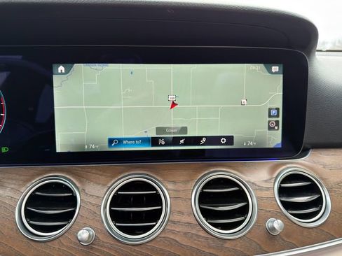 Used 2021 Mercedes-Benz E 350 4MATIC Sedan image 27