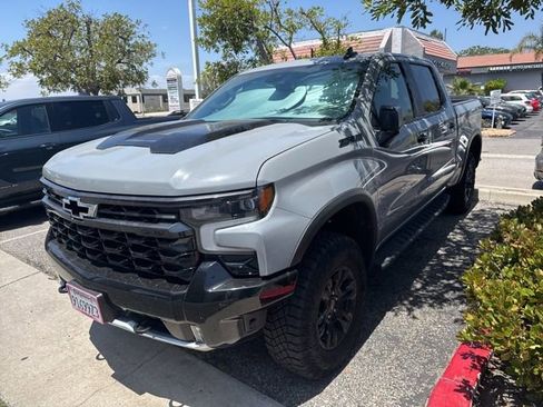 Used 2024 Chevrolet Silverado 1500 ZR2 w/ Technology Package AWD/4WD image 5