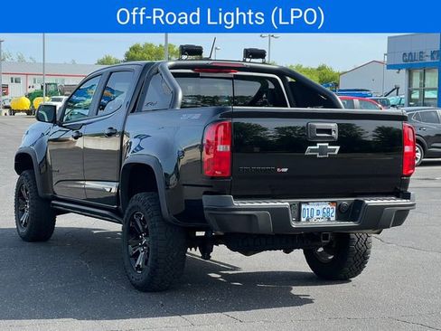 Used 2020 Chevrolet Colorado ZR2 w/ ZR2 Midnight Special Edition AWD/4WD image 16
