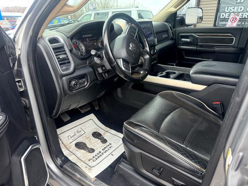 Used 2020 RAM 2500 Laramie image 9
