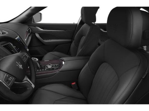 Used 2022 Maserati Levante GT AWD/4WD image 9