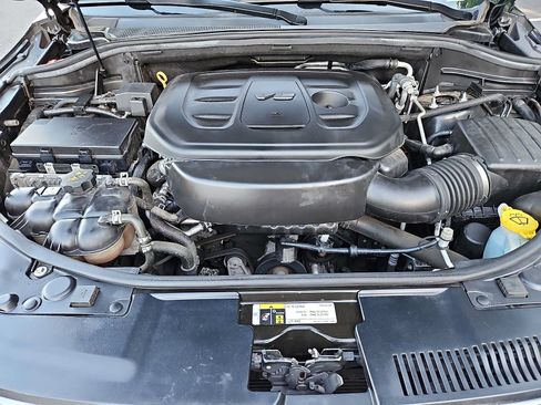 Used 2019 Dodge Durango SXT AWD/4WD image 30