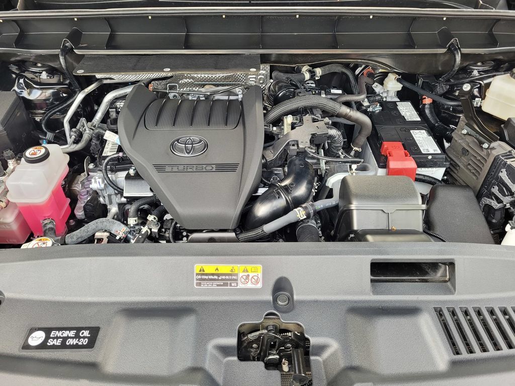 Used 2024 Toyota Highlander XSE AWD/4WD image 20