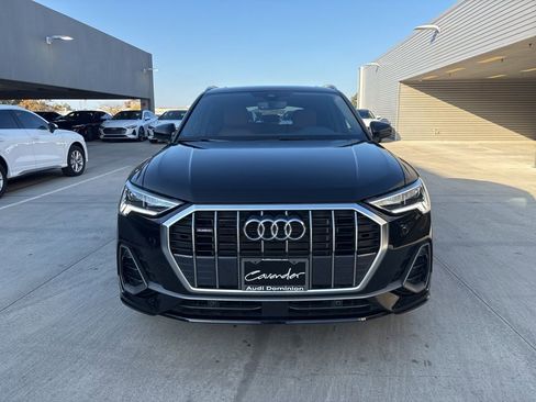 Used 2025 Audi Q3 2.0T Premium w/ Convenience Package image 2