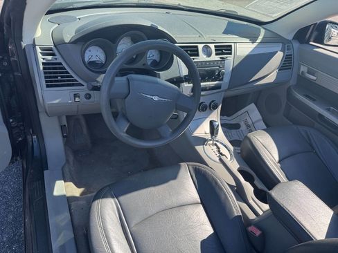 Used 2008 Chrysler Sebring LX image 10