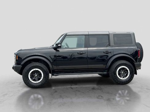 Used 2024 Ford Bronco Outer Banks w/ Sasquatch Package AWD/4WD image 3