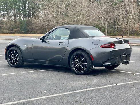 Used 2024 MAZDA MX-5 Miata Grand Touring w/ Weather Package image 4