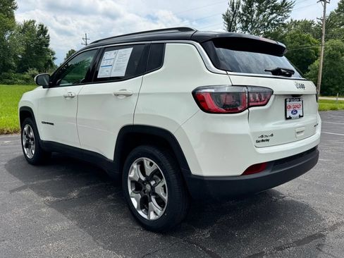 Used 2019 Jeep Compass Limited AWD/4WD image 12