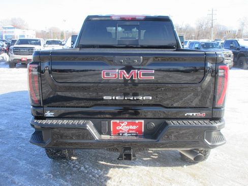 New 2026 GMC Sierra 2500 AT4 w/ AT4 Premium Plus Package image 6