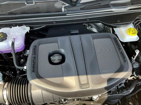 New 2026 RAM 1500 Laramie w/ Sport Appearance Package AWD/4WD image 22