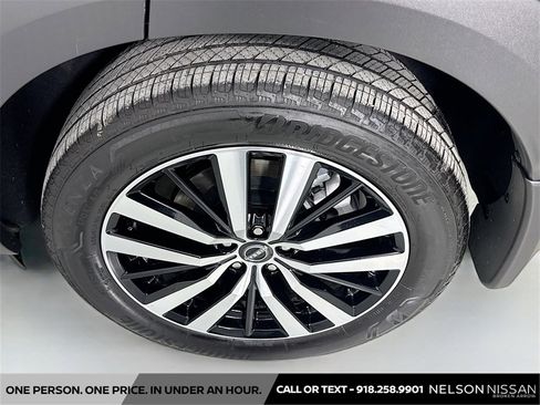 Certified 2024 Nissan Pathfinder Platinum w/ Cargo Package image 34